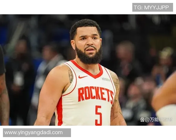 三员猛将悉数送走，一人成中心，两人成首发，快船懊悔了吗？